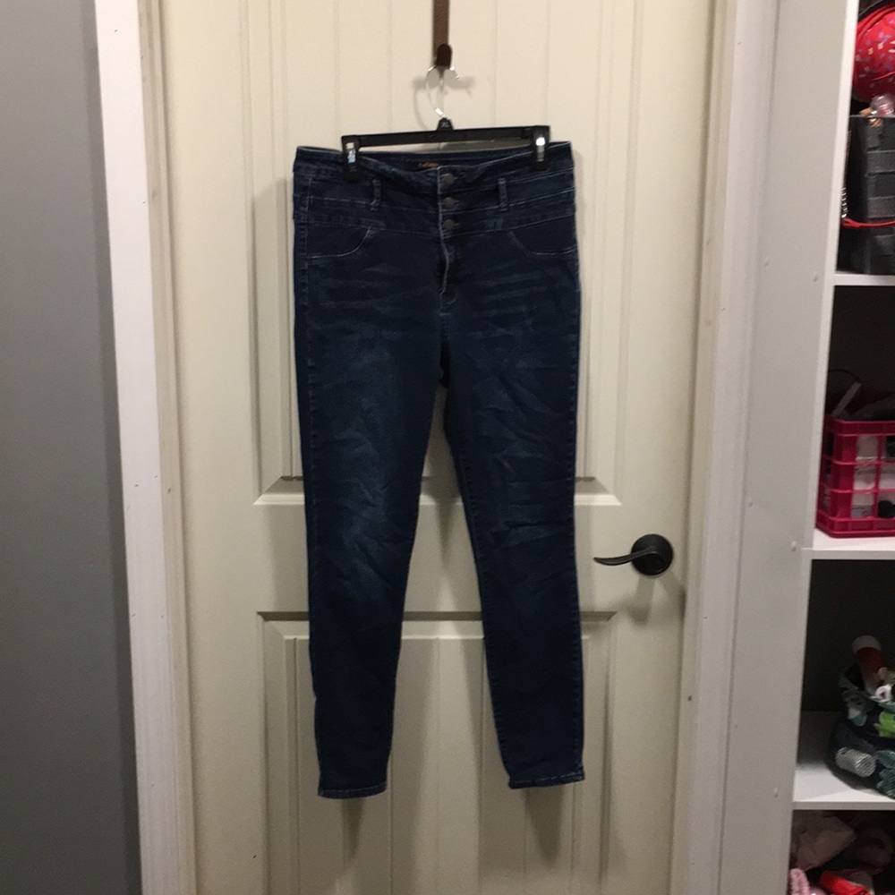 Refuge High Rise Skinny Jeans 12